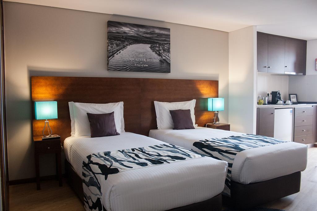 Nations Porto - Studios & Suites Exterior foto